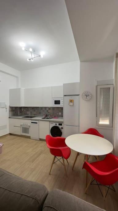 Rockside Residences Suites La Linea La Línea de la Concepción エクステリア 写真