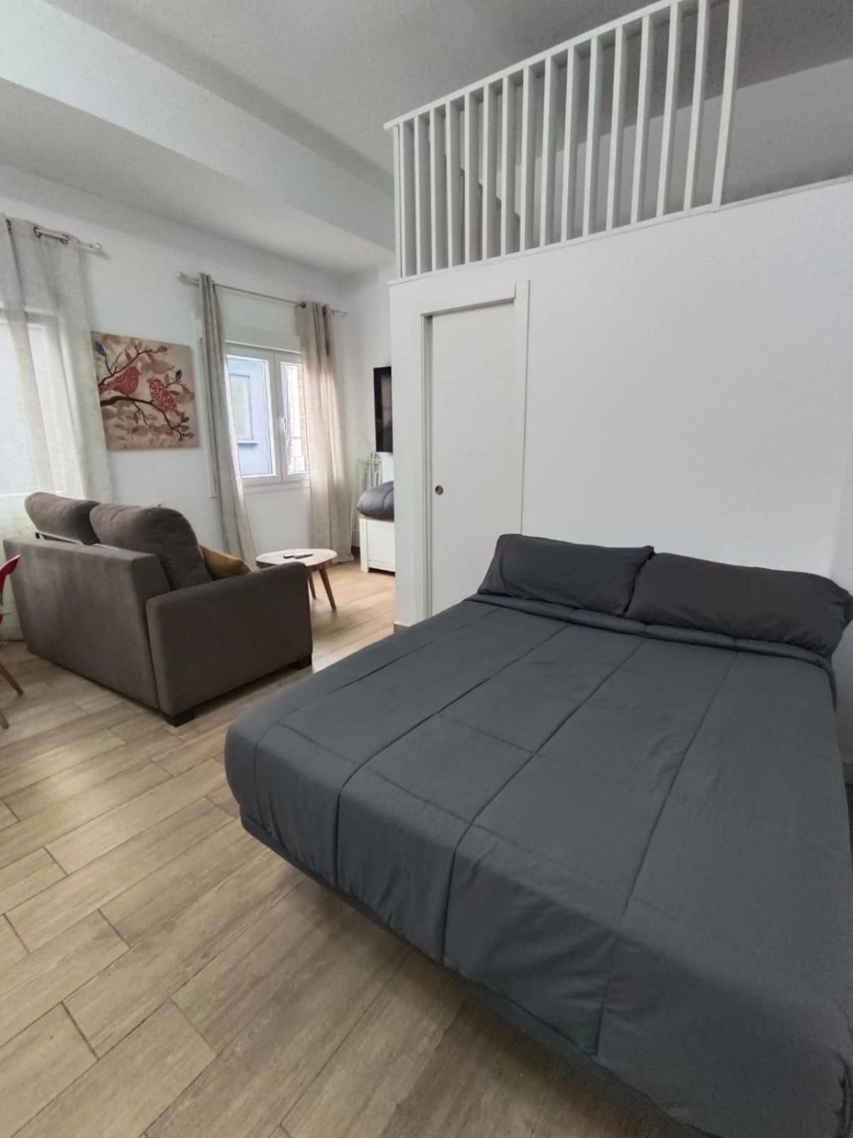 Rockside Residences Suites La Linea La Línea de la Concepción エクステリア 写真